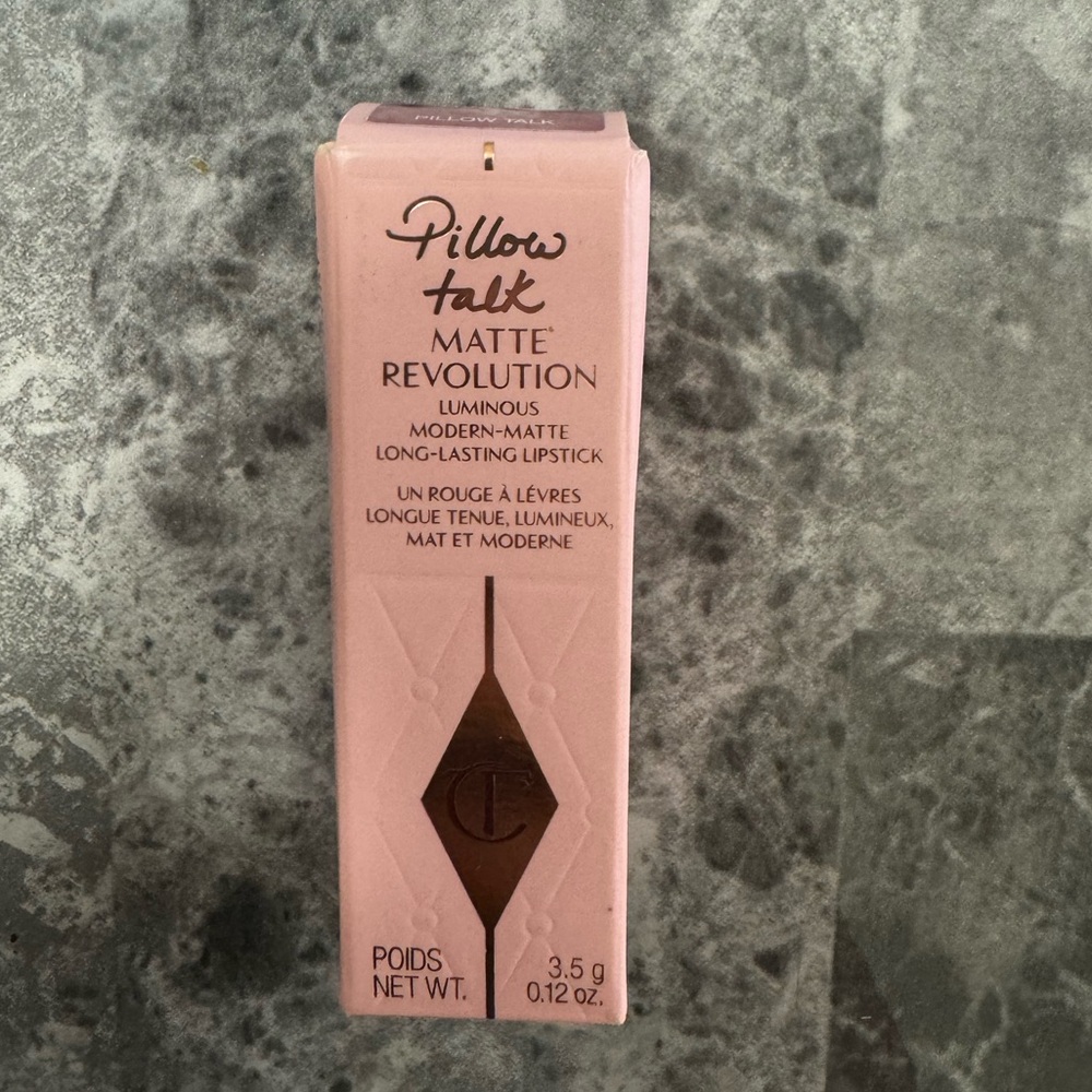 Pillow Talk MATTE REVOLUTION LIPSTICK